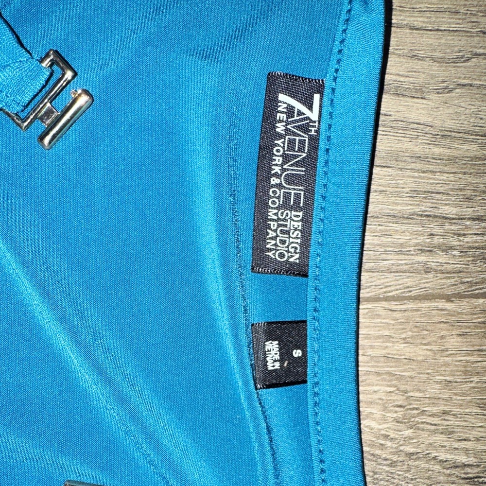 7th Avenue Design Studio New York & Company Blue V-Neck Buckle Blouse Small (10)